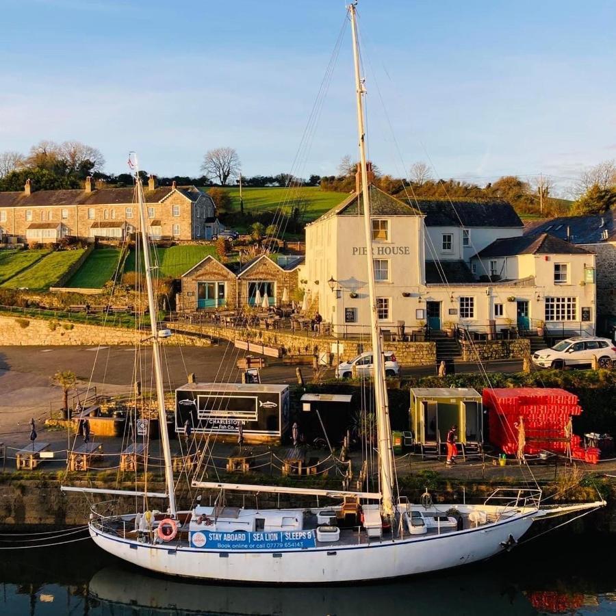 Stunning Yacht Sea Lion In Charlestown Harbour, Cornwall Hotel Exterior foto